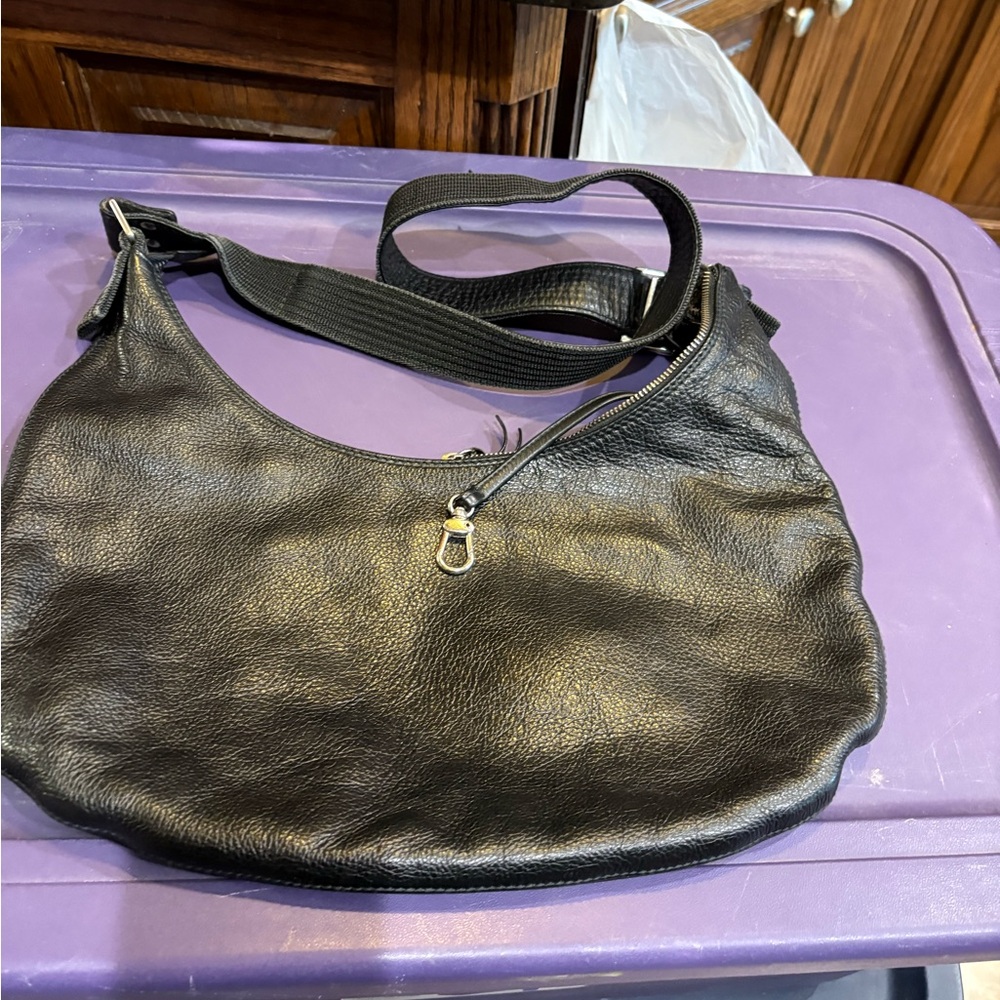 Black Leather Crescent Crossbody Bag-Made in Spain. - Picture 2 of 11
